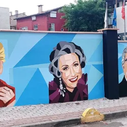 Bursa'nın duvarları sanatla hayat buluyor