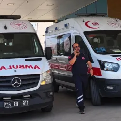 İnegöl'de 112 Acil Servis ekibine çirkin saldırı