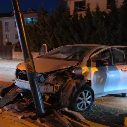 İnegöl'de yeni açılan kavşakta ilk kaza meydana geldi