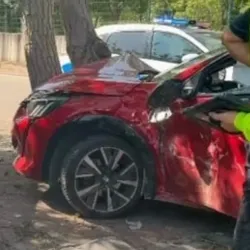 Kavşakta çarpıştılar! Yaralılar var...