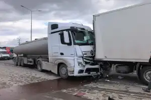 Bursa-Ankara yolunda korkutan kaza