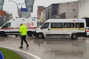 İnegöl'de korkutan kaza