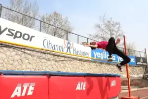 Puanlı Atletizmde Kupalar Sahiplerini Buldu