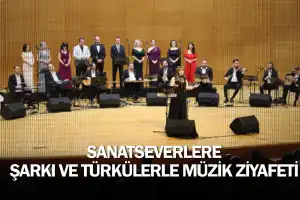Sanatseverlere şarkı ve türkülerle müzik ziyafeti