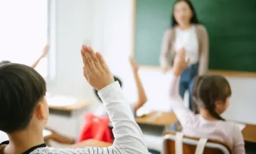 Büyükşehir'den öğrencilere eğitim desteği