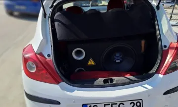 İnegöl'de arabada yüksek sesli müzik dinleme pahalıya mal oldu