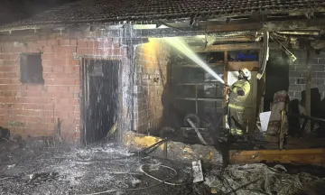 İnegöl'de gece vakti korkutan yangın!