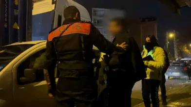 Polisin alkollü sürücüyle imtihanı