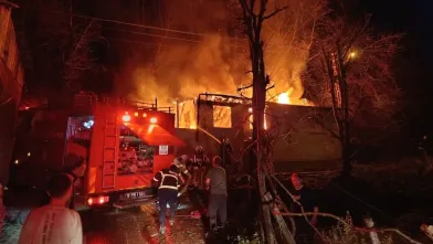 İnegöl'de alev alev yandı!