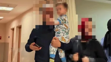 İnegöl'de 2 yaşındaki çocuk su zannederek tiner içti