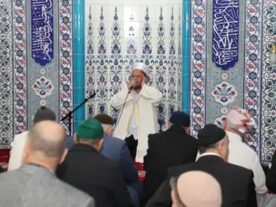 Hafız Ahmet Yüksel Tilavetiyle Gönülleri Mest Etti