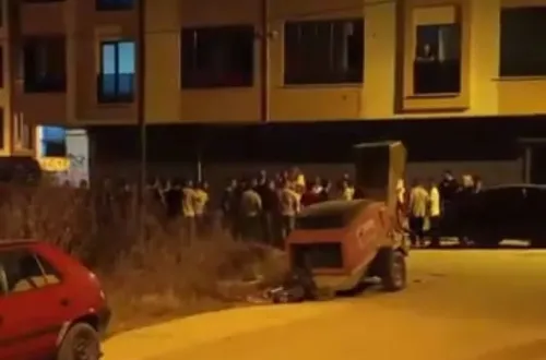 İnegöl’de Hareketli Dakikalar: 50 Kişi Birbirine Girdi!