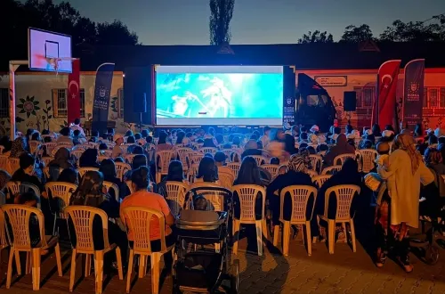 Büyükşehir'den mevsimlik tarım işçilerine destek