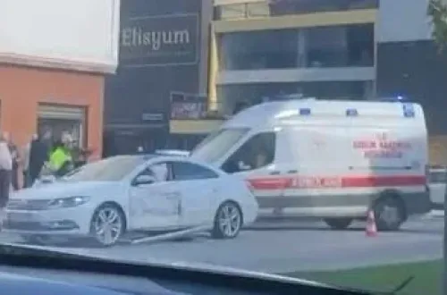İnegöl'de otomobiller çarpıştı