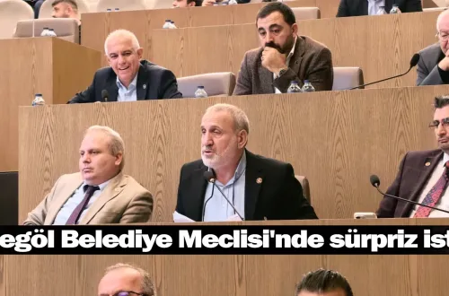 İnegöl Belediye Meclisi'nde sürpriz istifa