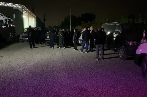 İnegöl’de Gergin Anlar: Maaşlarını Alamayan İşçiler ...