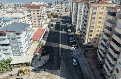 Büyükşehir, Erdoğan Caddesi'ni yeniliyor