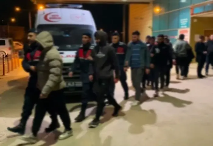 İnegöl'de jandarmadan kaçak göçmen operasyonu