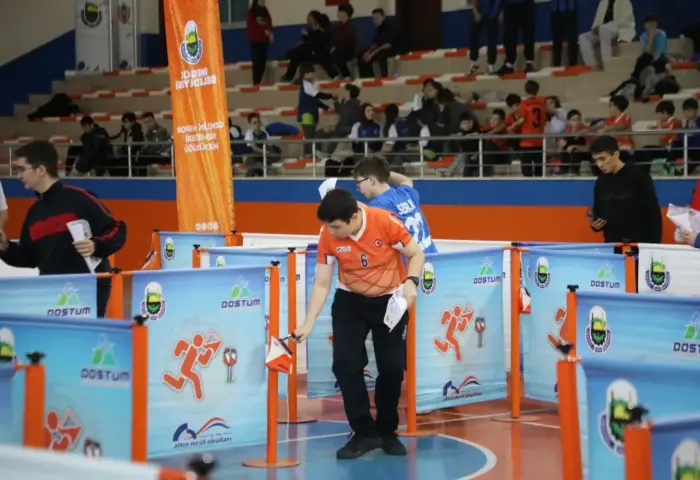 Oryantiring Branşında Şampiyonlar Kupalarını Aldı