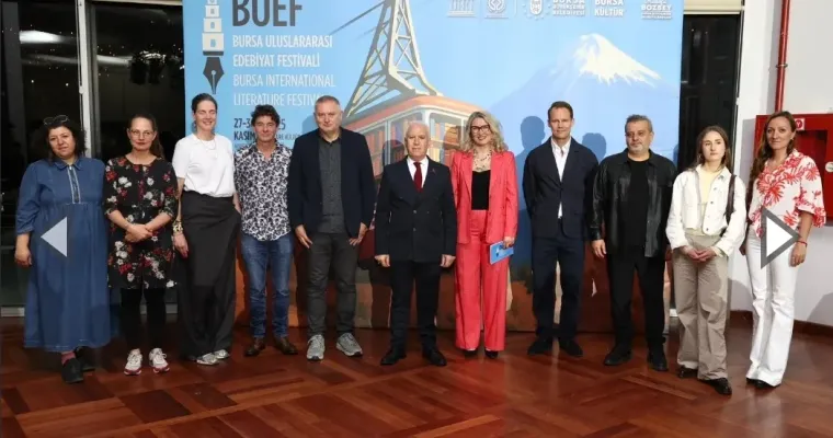 Bursa’da Edebiyat şöleni başladı