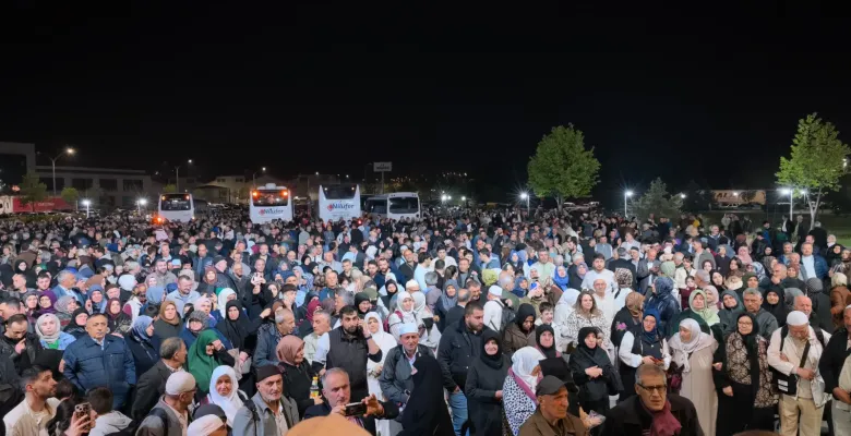 İnegöl'de hacı adayları dualarla uğurlandı