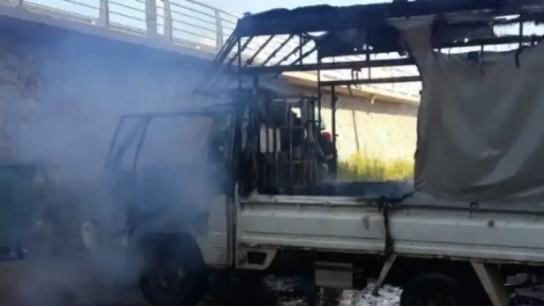 Cinnet Getirince Evini, Arabasını Ateşe Verdi