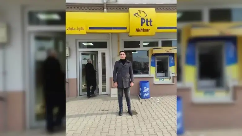 ''Akhisar PTT şubesinin tam zamanlı hizmet vermesini istiyoruz''