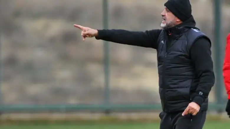 İnegölspor'da Taşkın Güngör ile yollar ayrıldı