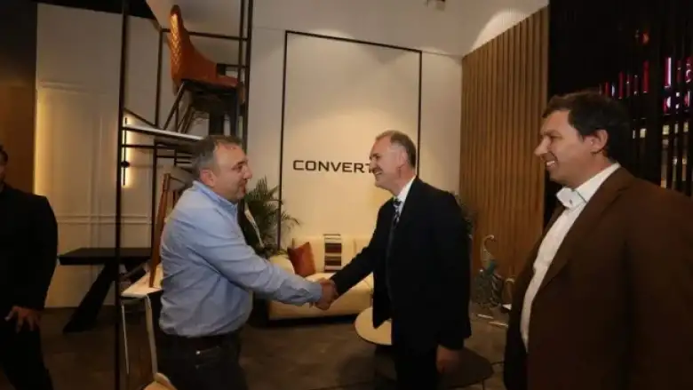 Başkan Taban'dan İstanbul Mobilya Fuarı'nda İnegöl firmalarına ziyaret