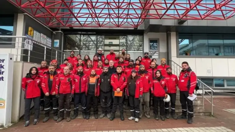 İndak Ekibi Deprem Bölgesine Hareket Etti