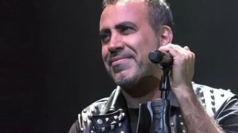 Haluk Levent kaza geçirdi