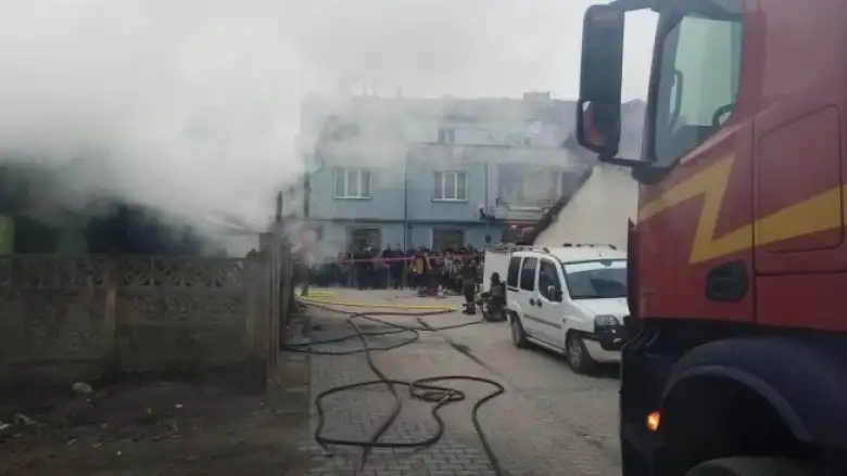 Ertuğrulgazi Mahallesinde Yangın