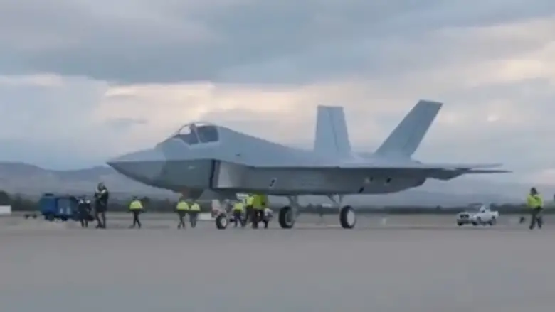 Milli Muharip Uçak'ın ilk görüntüleri paylaşıldı