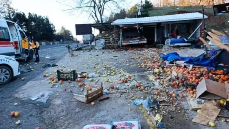 Kaza sonrası ortalık savaş alanına döndü