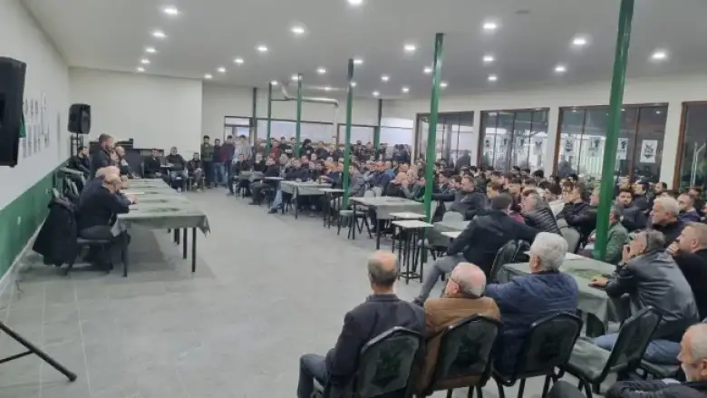 Kafkasspor, 1 gecede 1300 adet forma sattı