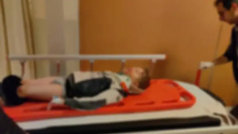 Otomobilin çarptığı çocuk ağır yaralandı