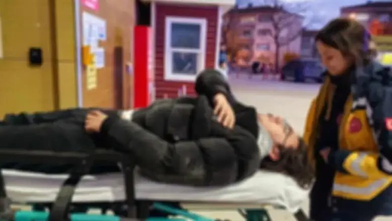 Moto kurye hastanelik oldu