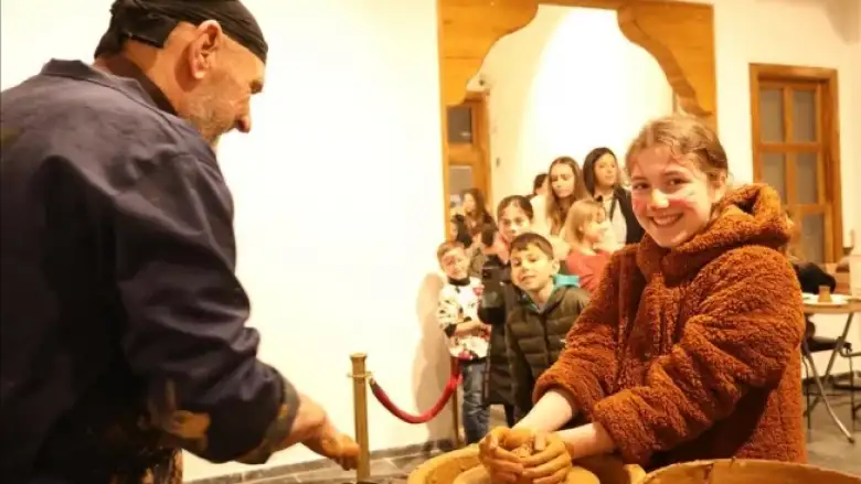 Başkan Taban çocuklarla buluştu