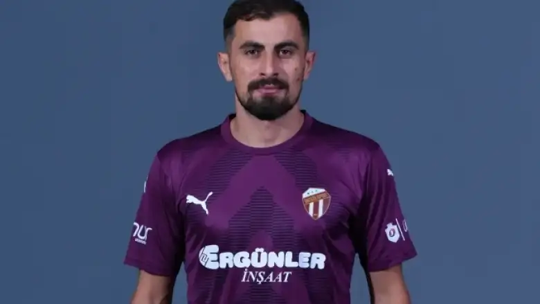 Okan Deniz ile yollar ayrıldı