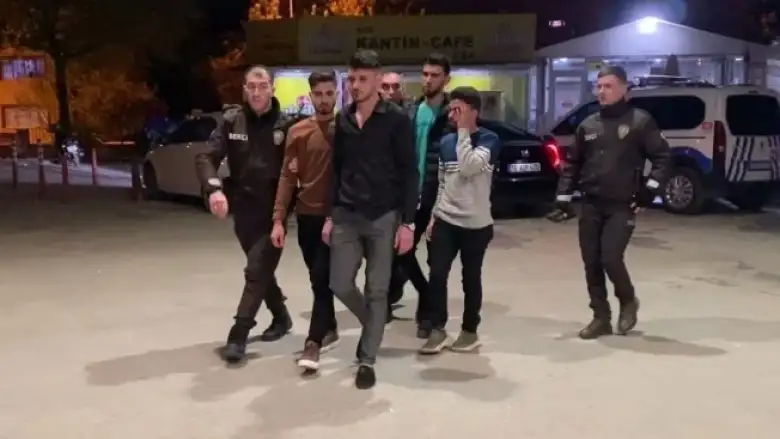 İnegöl'de 4 kaçak göçmen yakalandı