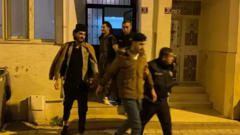 7 kaçak göçmen yakalandı