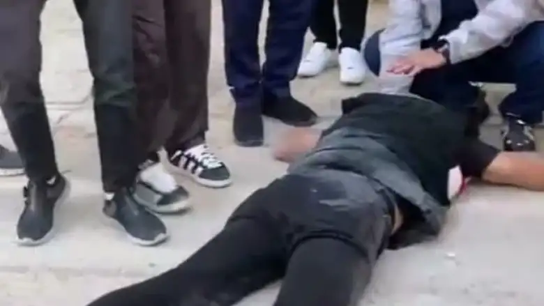 Tartıştığı kişilerin üzerine aracını sürdü