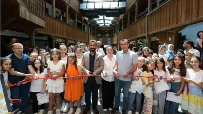 Küçük Sanatçıların Eserleri Kent Müzesinde Sergileniyor