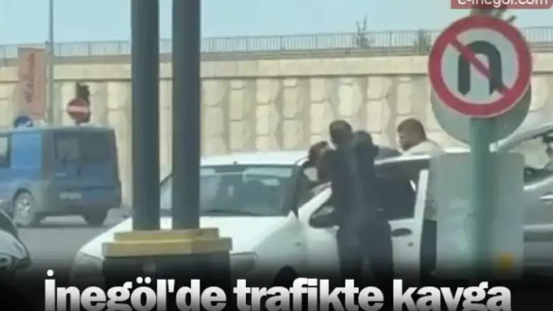 İnegöl'de trafikte kavga