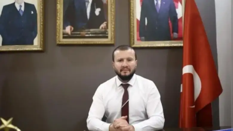 Bayram'dan bozkurt işareti yapan Merih Demiral'a destek