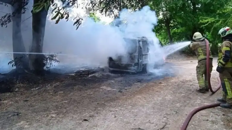 İnegöl'de araç alev alev yandı