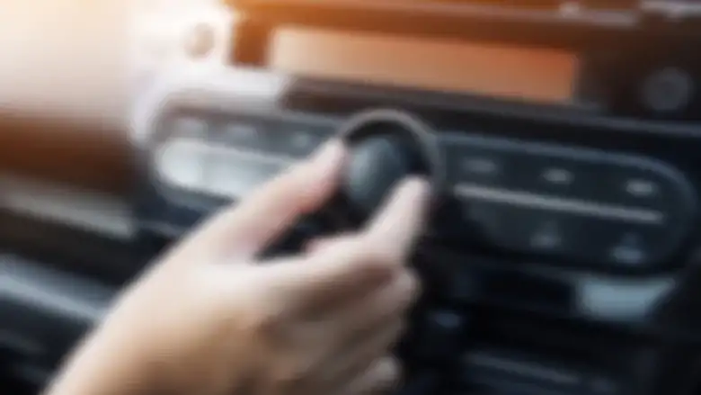 Yüksek Sesli Müzik Dinleyen 88 Araç Sahibine Cezai İşlem Uygulandı