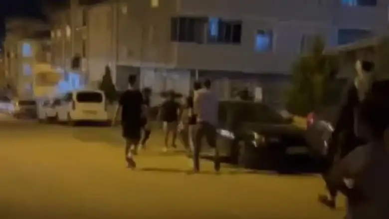 İnegöl'de sokak ortasında kavga