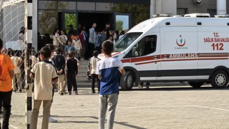 Motosikletin çarptığı öğrenci yaralandı