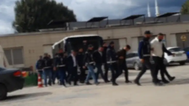 İnegöl'de şafak vakti 'çete' operasyonu